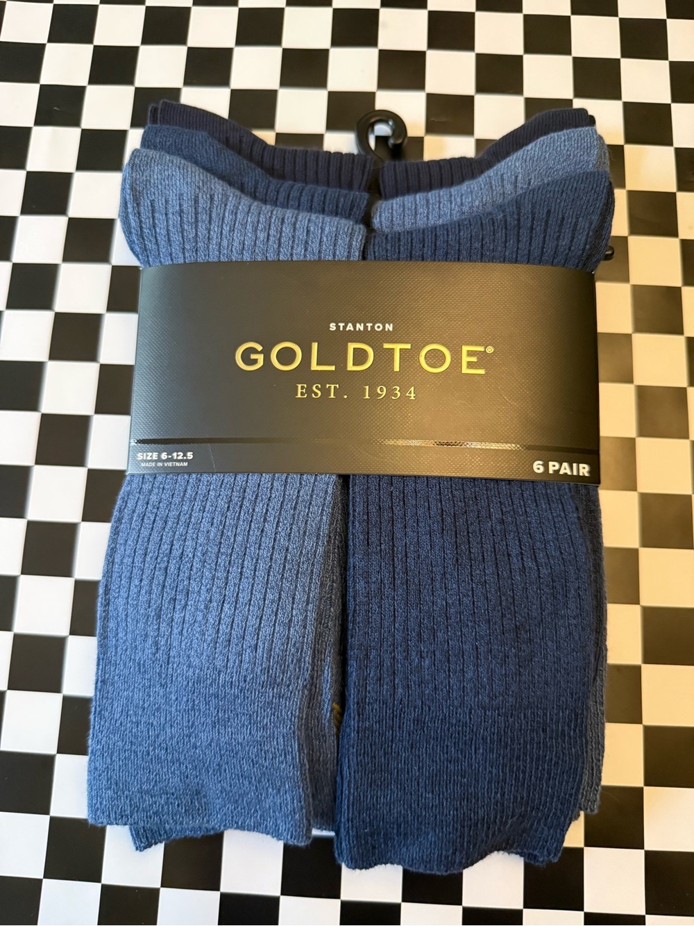 Gold Toe Men's Ribbed Crew Socks - 6 pack